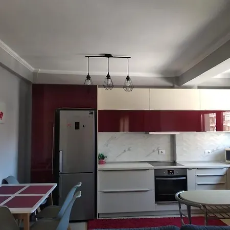 شقة Cozy&Central Apartment 2 *