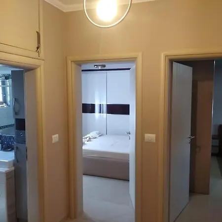 شقة Cozy&Central Apartment 2 *